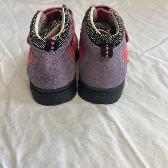 Bumkids - Pink and Purple Ankle-High Boots with Velcro Strap - Picture 4 of 7